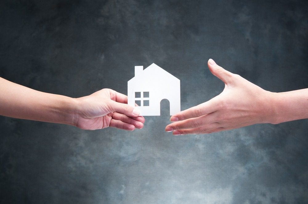 house and hands