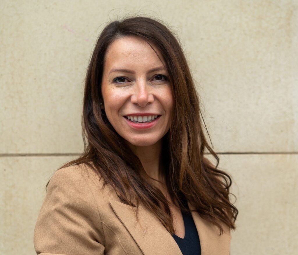 Rachel Roche headshot.